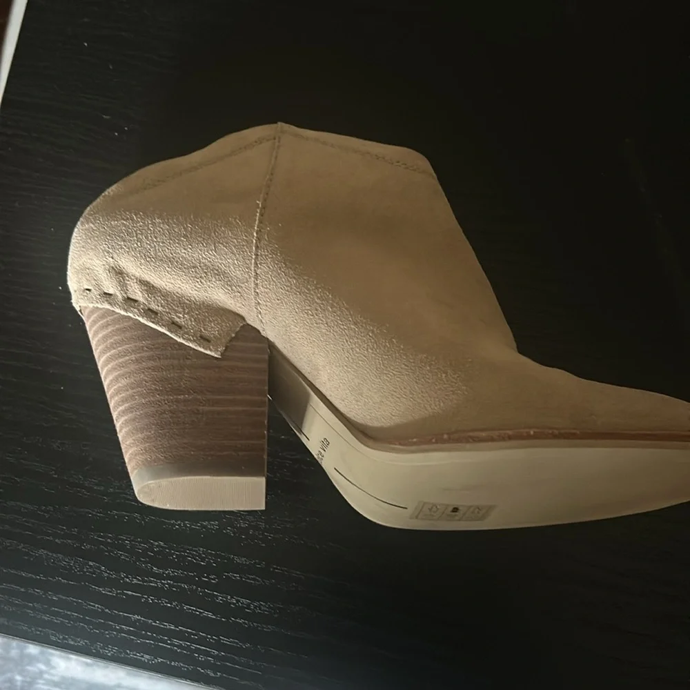 Dolce Vita open back Bootie - Picture 12 of 16
